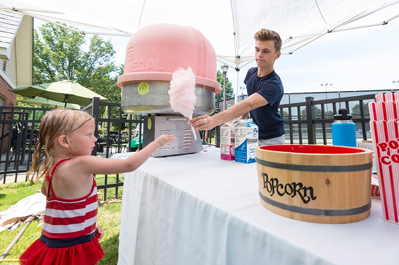 Brookside4th-girl cotton candy